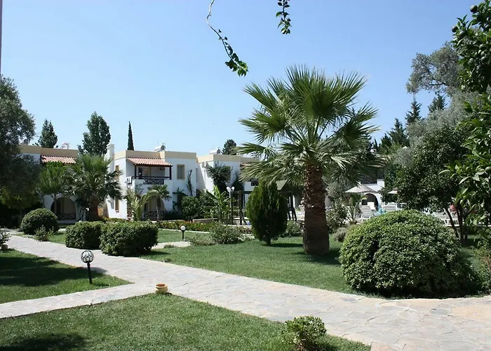 Toloman Bitezpark מלון דירות